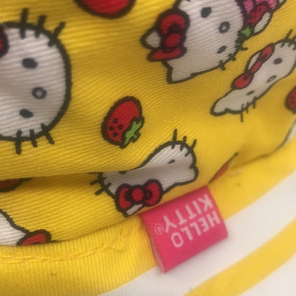 Sanrio Bucket Cap Hat Hello Kitty Youth One Size Yelow - Picture 3 of 7
